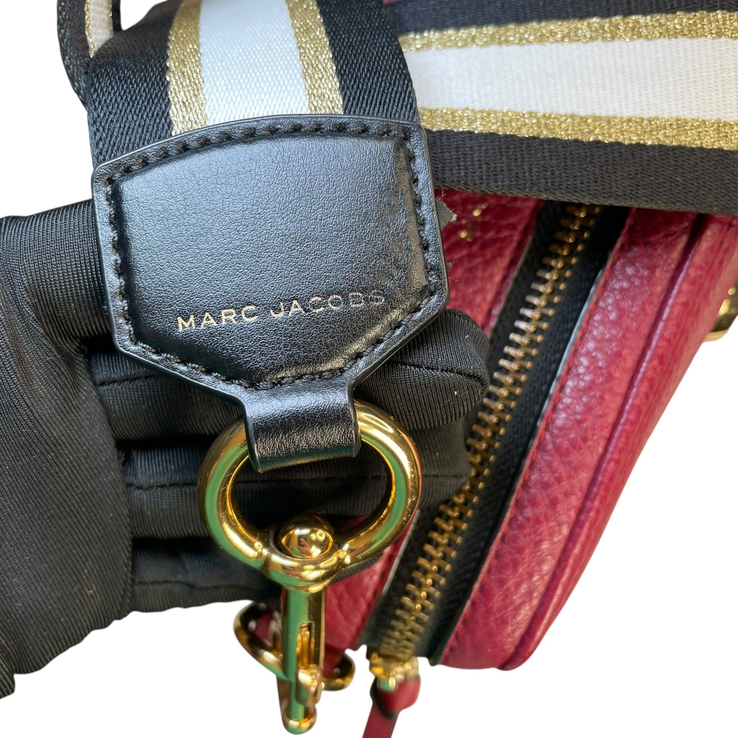 Marc Jacobs Soft Snapshot 21 Burgundy Black Leather Crossbody Gold HW Strap
