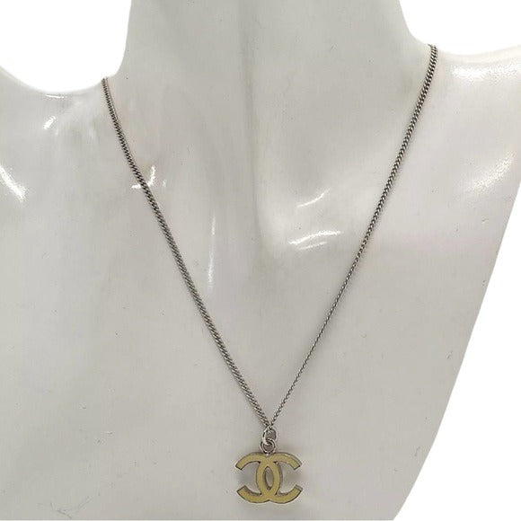 Chanel CC Ivory Double Sided Enamel Silver Plated Pendant & Chain Necklace 17”