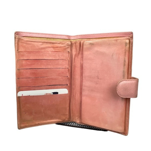 Chanel CC Caviar Pink Leather Classic Long Snap Wallet Kiss-Lock Coin Card Cash