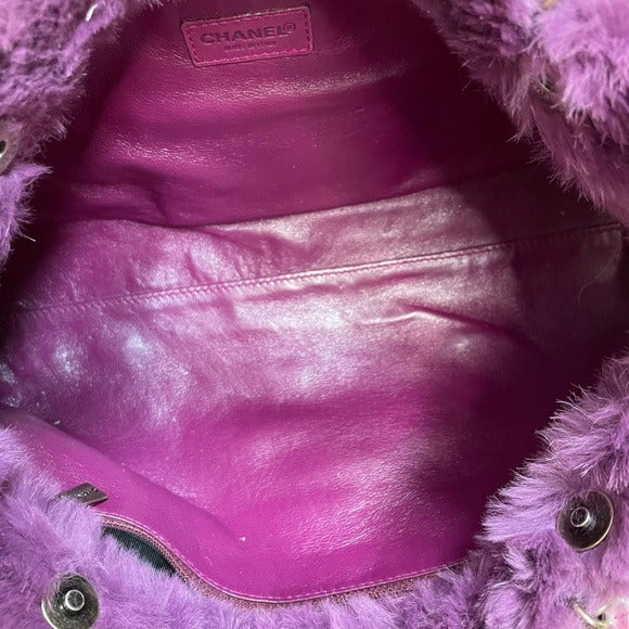 Chanel CC Antique Brushed Hardware Leather Chain Large Rabbit Fur Purple Purse
