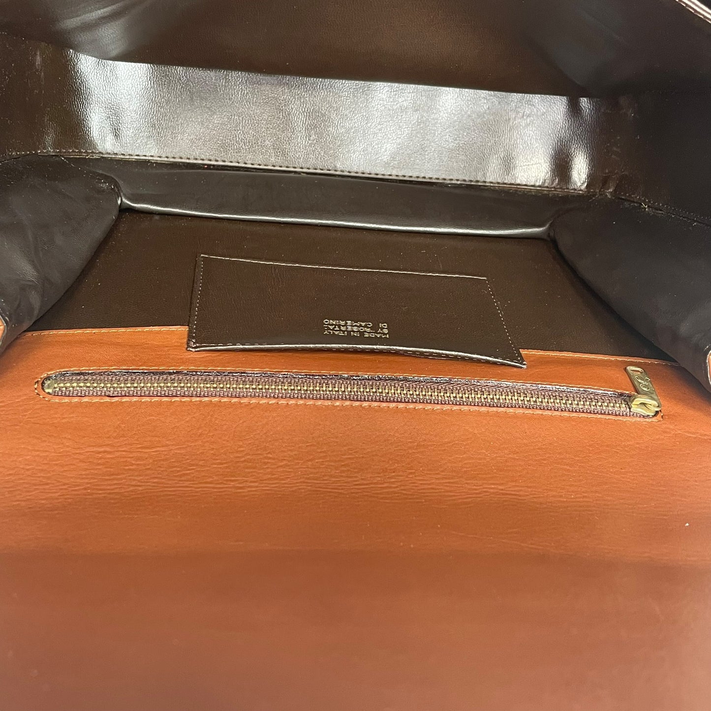 Roberta Di Camerino Croc Embossed Brown Leather GHW Shoulder Flap Purse