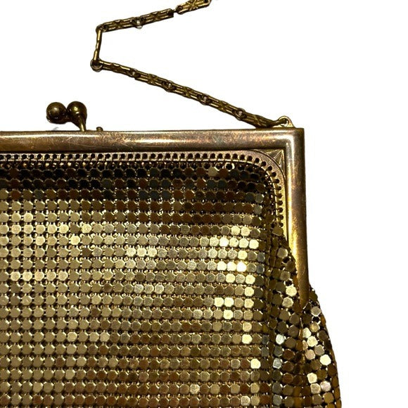 Whiting & Davis Gold Mini Metal Mesh Frame Kiss-Lock Purse Clutch Wristlet