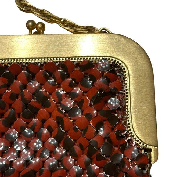 Whiting & Davis Brushed Gold Metal Mesh Shoulder Kiss-Lock Wristlet Clutch Purse
