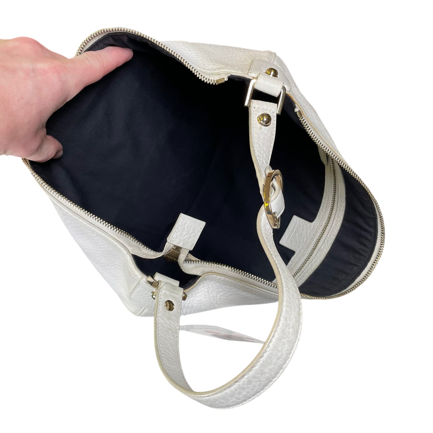 Gucci GG Sherry Blonde White Large Pebbled Gold Tone Hardware Shoulder Purse