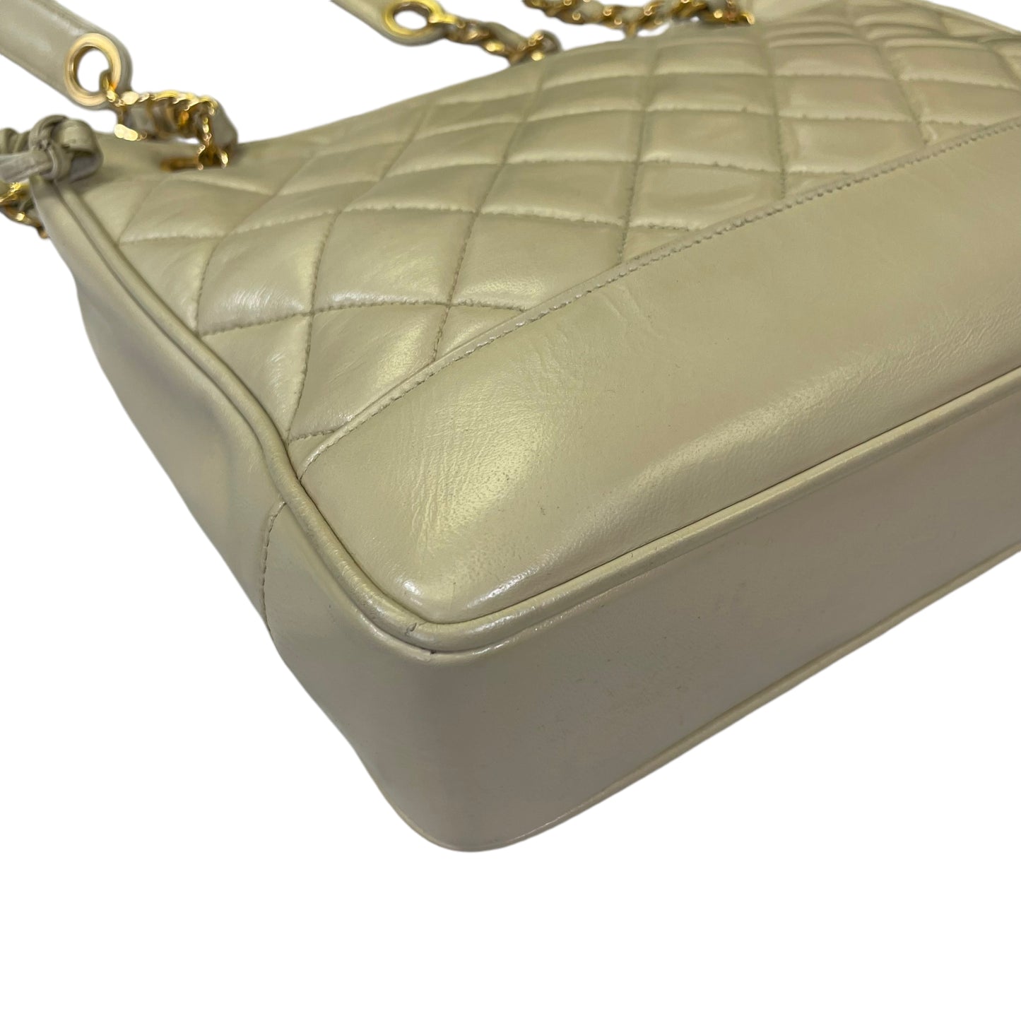 Chanel CC Matelasse Ivory Lambskin 24K Plated Chained Shoulder Three File Snap Purse