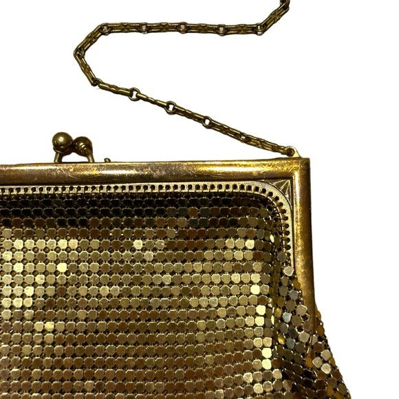 Whiting & Davis Gold Mini Metal Mesh Frame Kiss-Lock Purse Clutch Wristlet