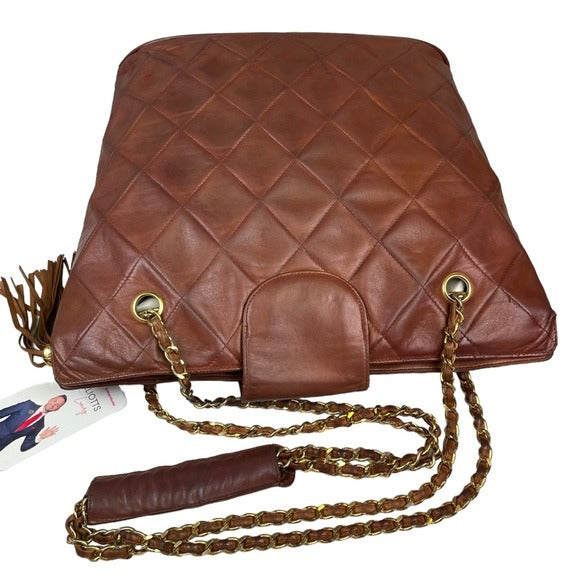 Chanel CC Quilted Timeless Mahogany Lambskin Matelasse Snap Zip Shoulder Purse
