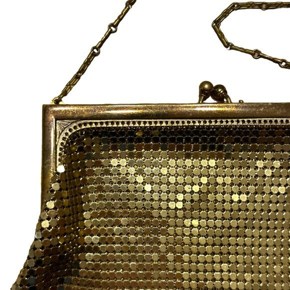 Whiting & Davis Gold Mini Metal Mesh Frame Kiss-Lock Purse Clutch Wristlet