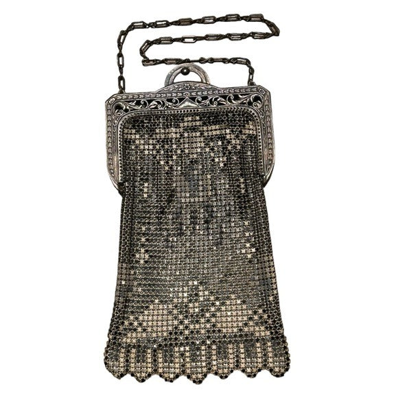 Whiting & Davis Crescent Silver Plate Crème Ivory Mountain Mesh Metal Kiss-Lock