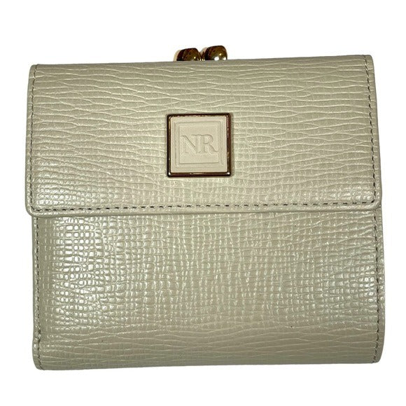 Nina Ricci Leather Kiss-Lock Compact Tri-Fold Wallet Gold-Tone Snappy Wallet