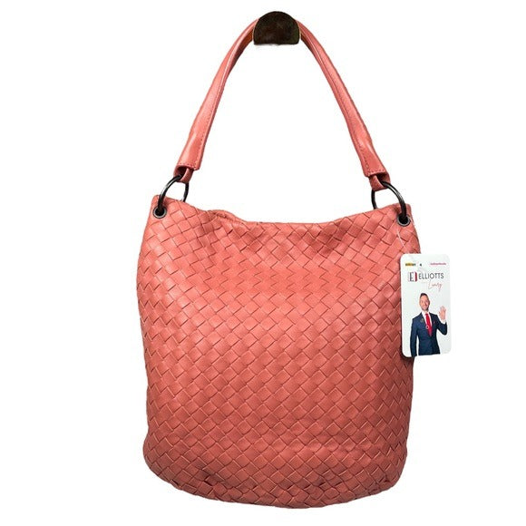 Bottega Veneta Pink π Woven Leather Bucket Hobo Style Oval Base Shoulder Purse