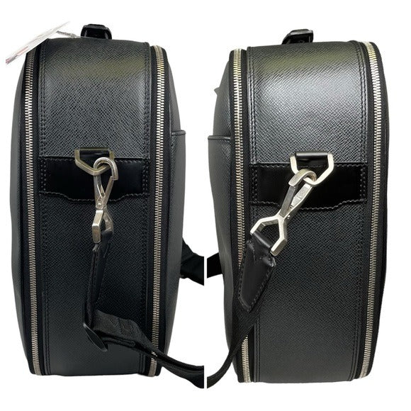 Louis Vuitton Tura II Taiga Leather Gray Guitar Strap Two File Travel Bag