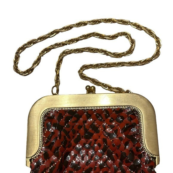Whiting & Davis Brushed Gold Metal Mesh Shoulder Kiss-Lock Wristlet Clutch Purse