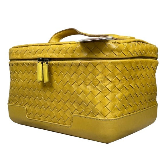 Bottega Veneta Woven Lime Cosmetic Travel Top Handle Mirrored Leather Trunk Bag