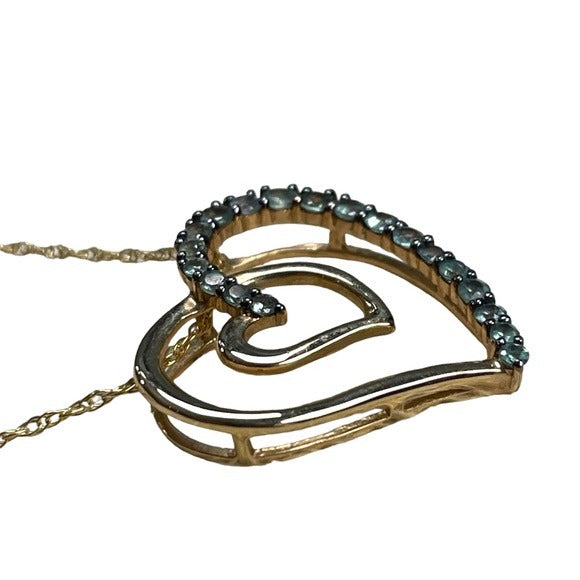 Emerald Double Heart Pendent Necklace Lobster Claw 14K Gold Round Cut 18” 1”