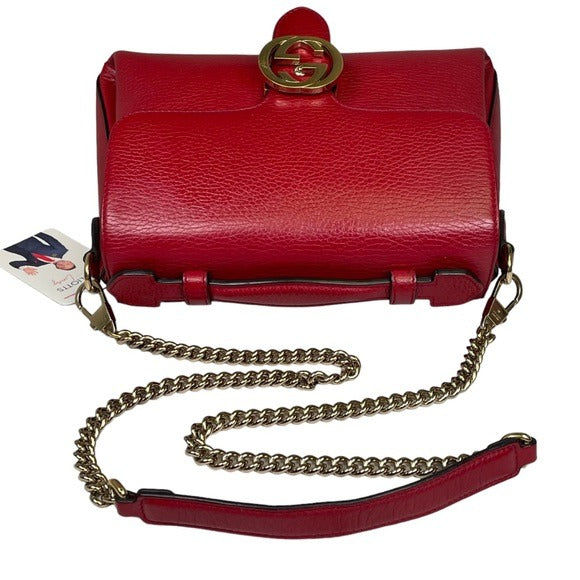 Gucci GG Red Flip Clip Closure Flap Pebbled Leather Gold Chain Crossbody Purse