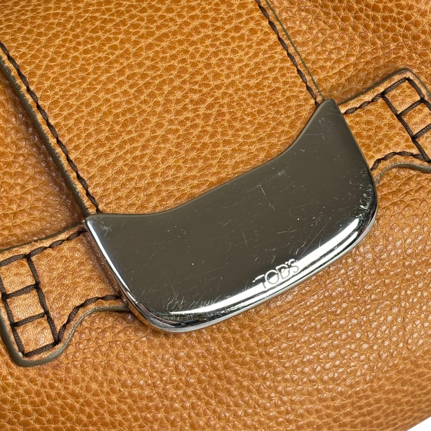 TOD’s Golden Brown SHW Pebbled Leather Hobo Shoulder Purse