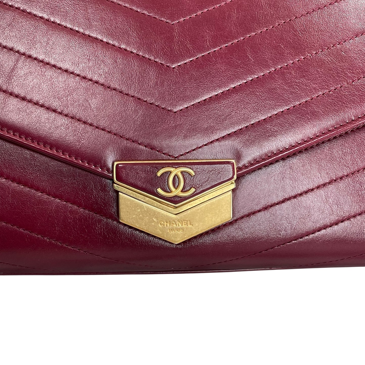 Chanel CC Medal Bucket Envelop Merlot Zip Brushed GHW Burgundy 2Way CrossbodyPurse