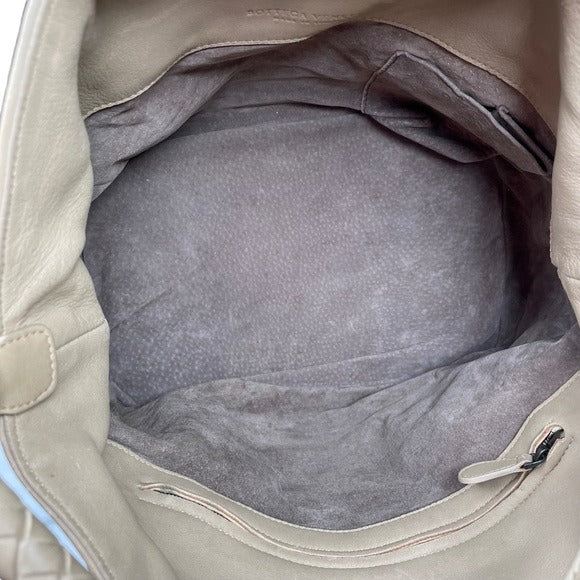 Bottega Veneta Creme Leather Woven Corner Accent Shoulder Bucket Hobo Purse Bag