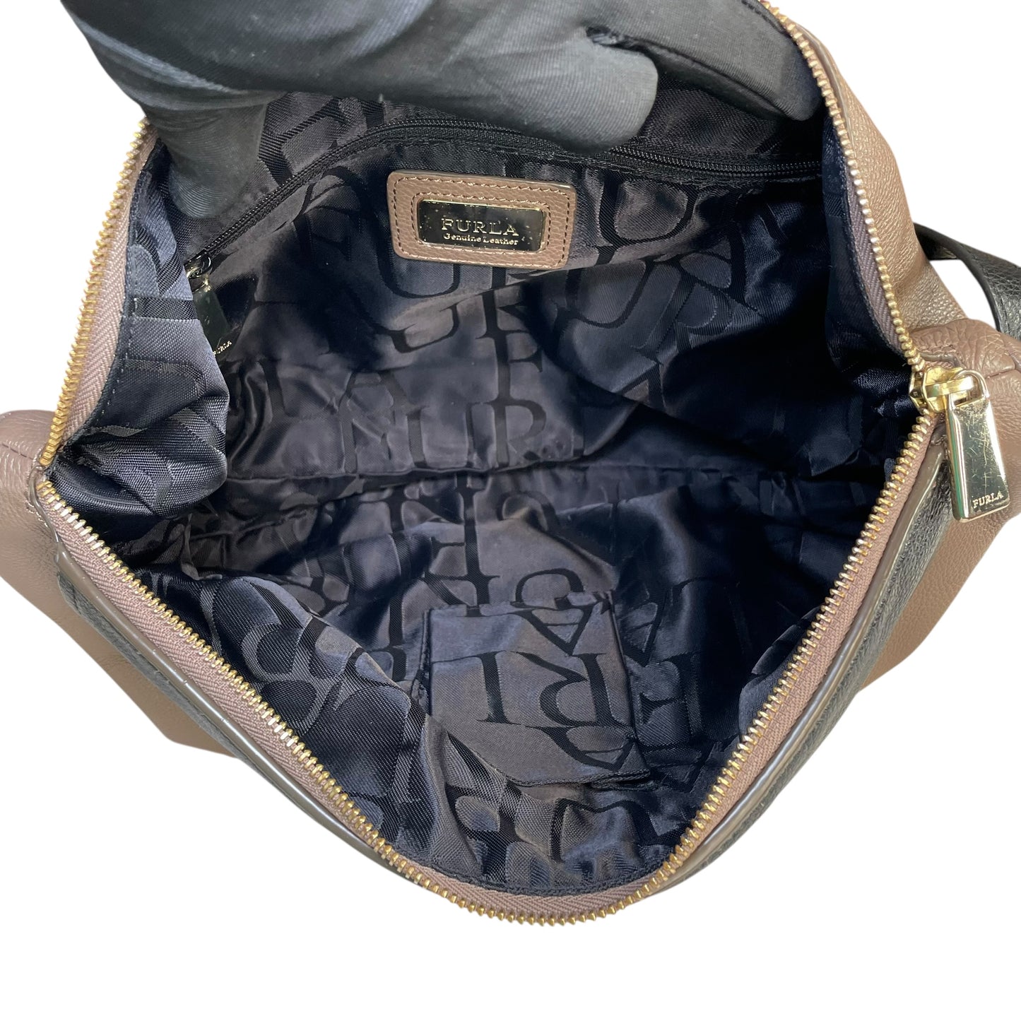 Furla Metropolis Two-Tone GHW Leather Taupe Black 2-Way Shoulder Hobo Purse