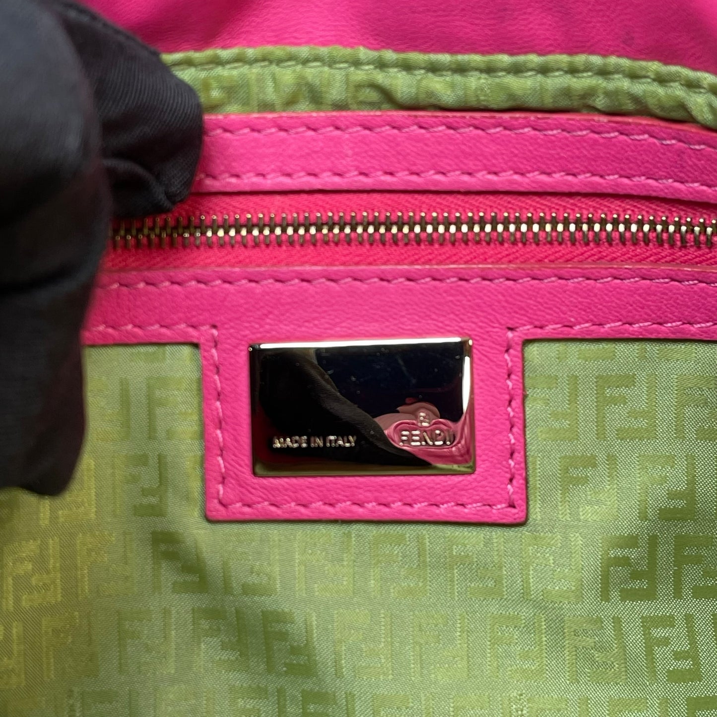 Fendi Baguette Re-Issue Embossed GHW Fusia Pink Leather Shoulder Purse