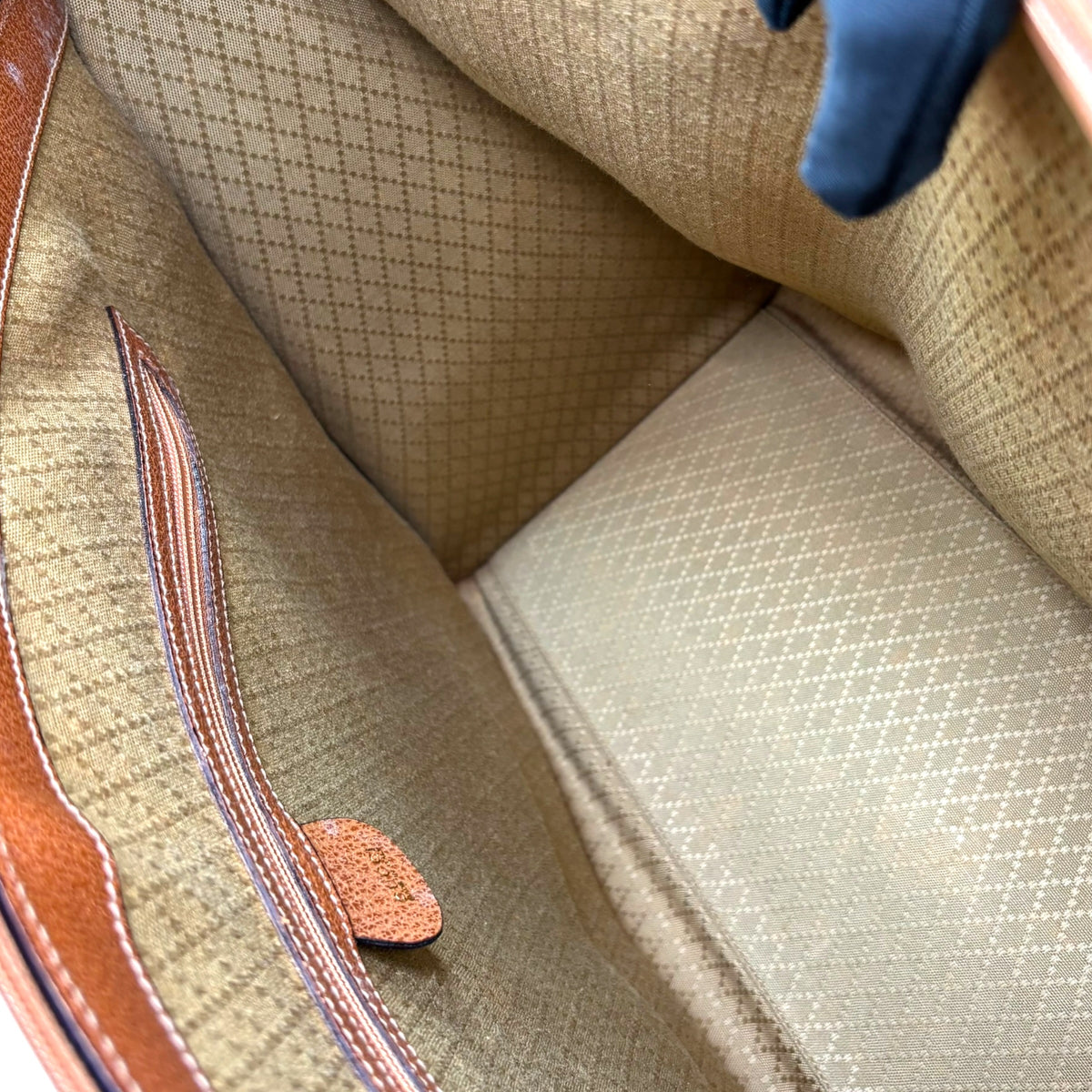 Gucci Brown 90’s XL Luggage Business Bag