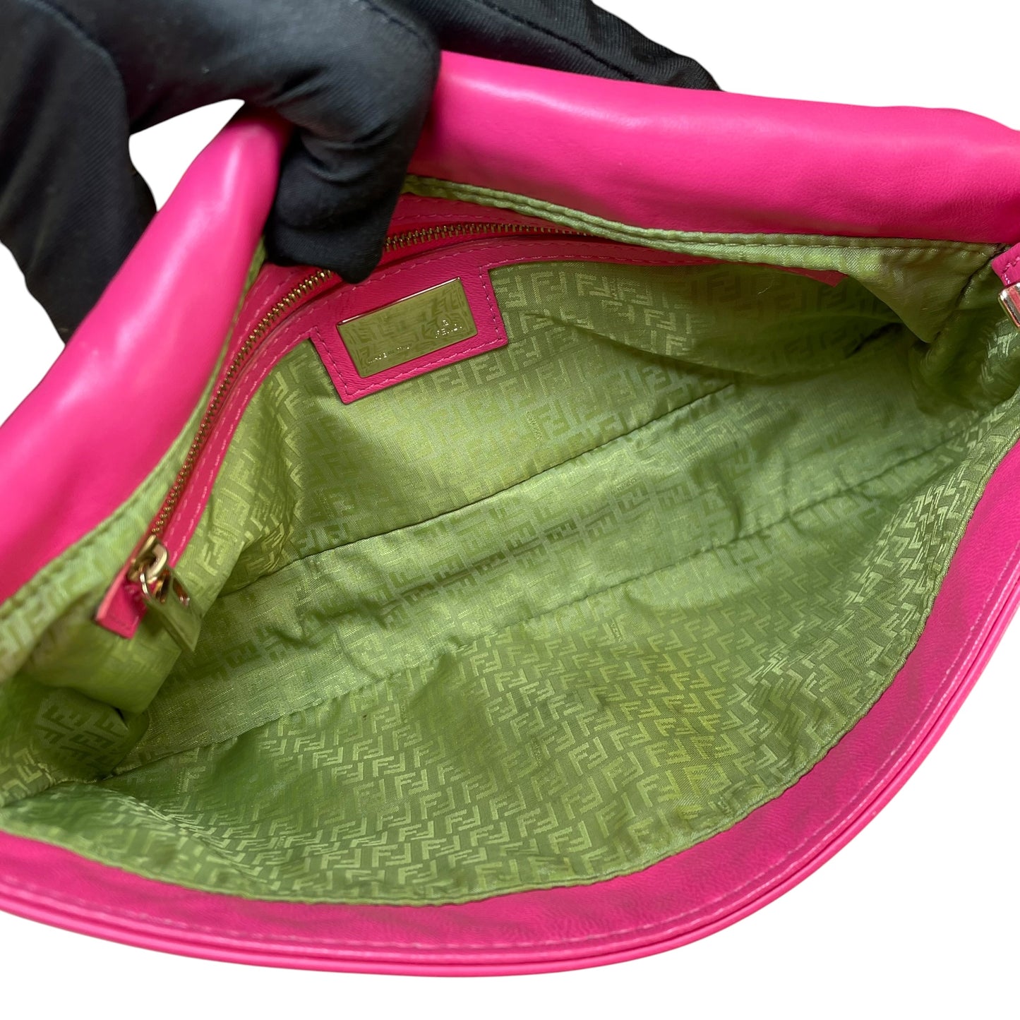 Fendi Baguette Re-Issue Embossed GHW Fusia Pink Leather Shoulder Purse