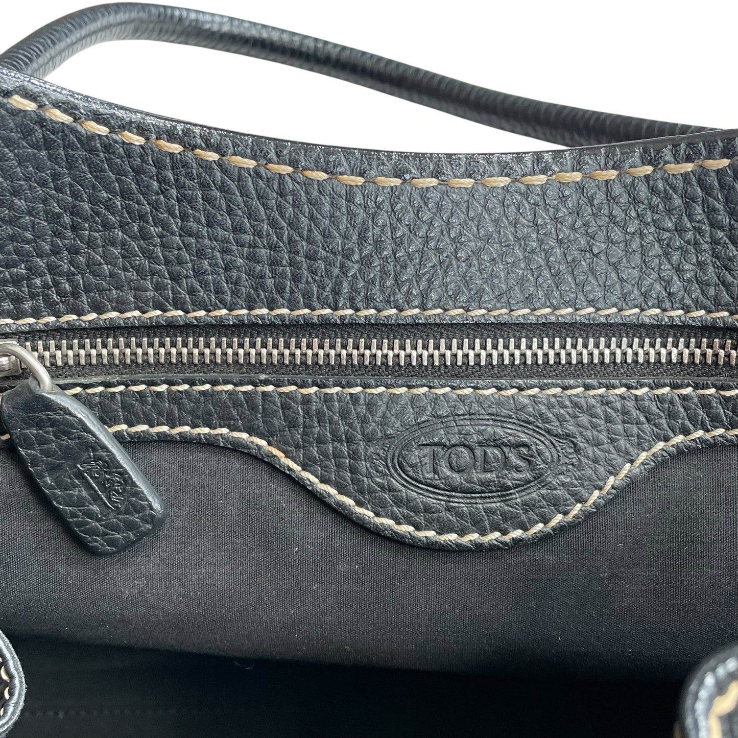 TOD’s Black Equestrian Pebbled Brushed SHW Drawstring Leather Shoulder Purse