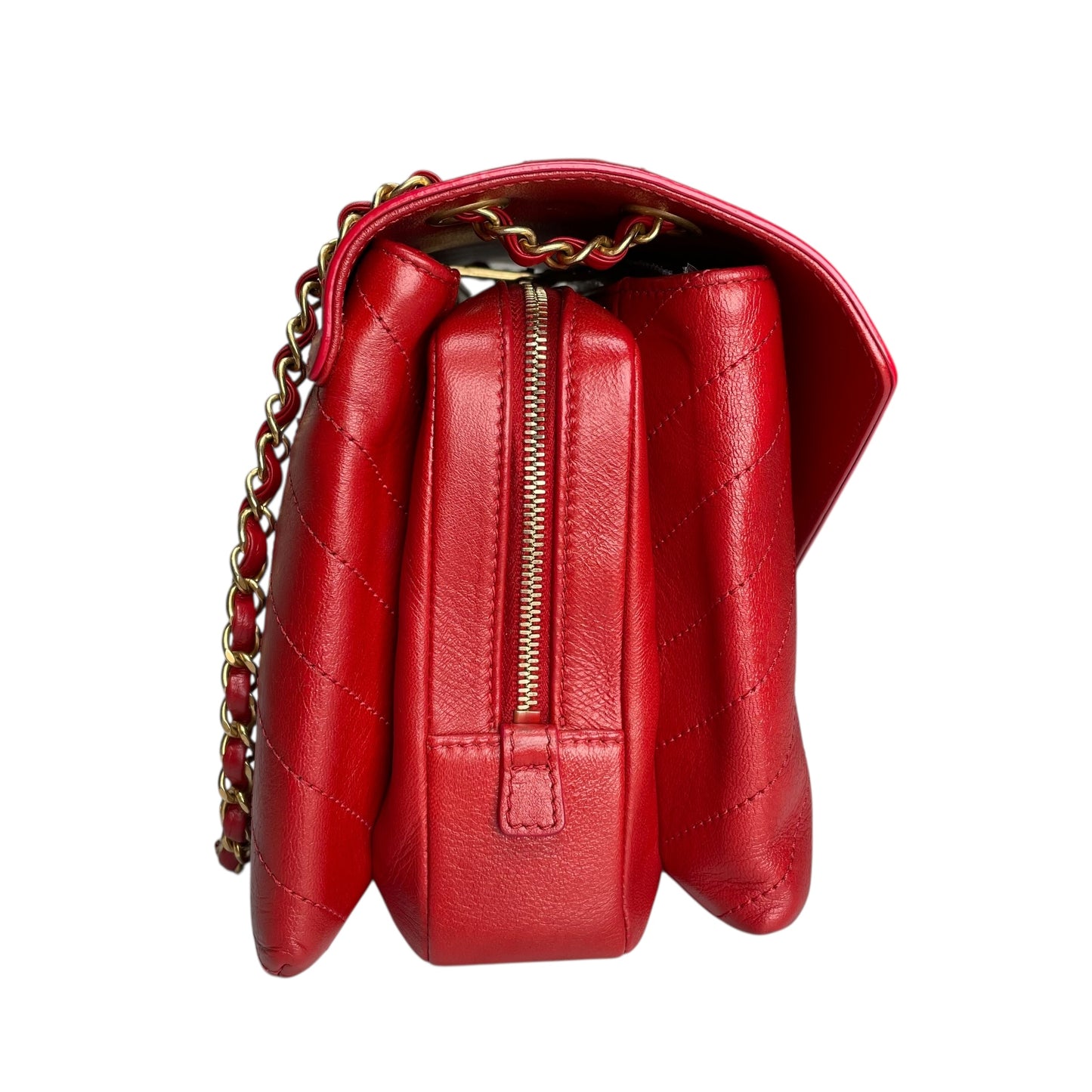 Chanel Paris–Seoul Chevron Envelope Leather Flap Bag – Red – Medium