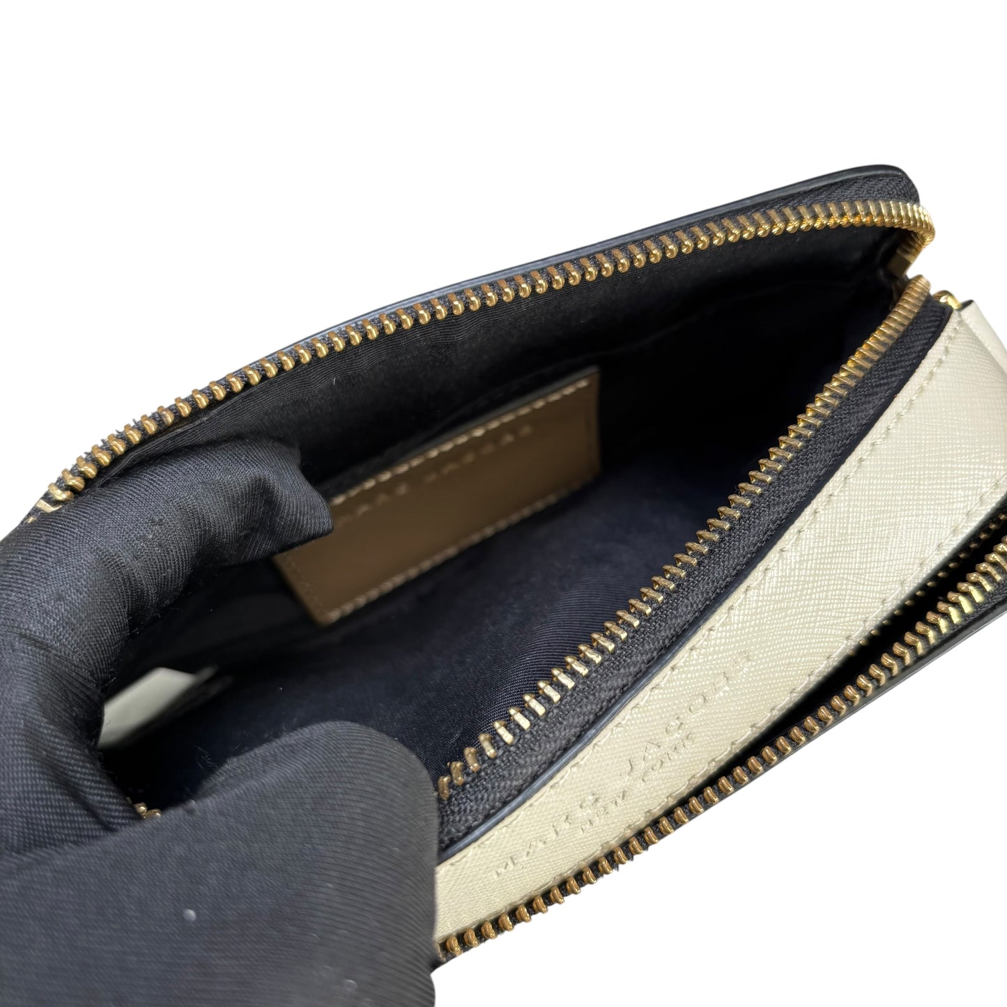 Marc Jacobs The Snapshot  Saffiano Leather French Gray Gold  Crossbody