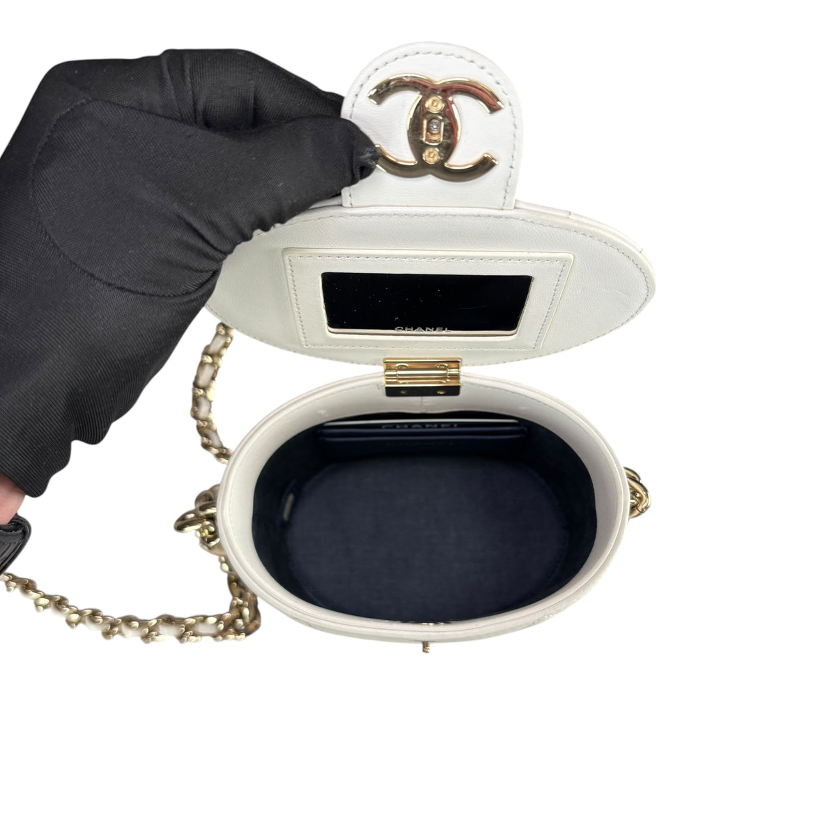 Chanel 2020 “Elegant Chain” GHW White Leather Vanity Case