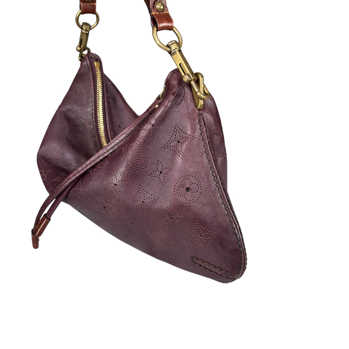 Louis Vuitton Limited Edition Mahina Bordeaux Leather Onatah PM Pouchette Hobo