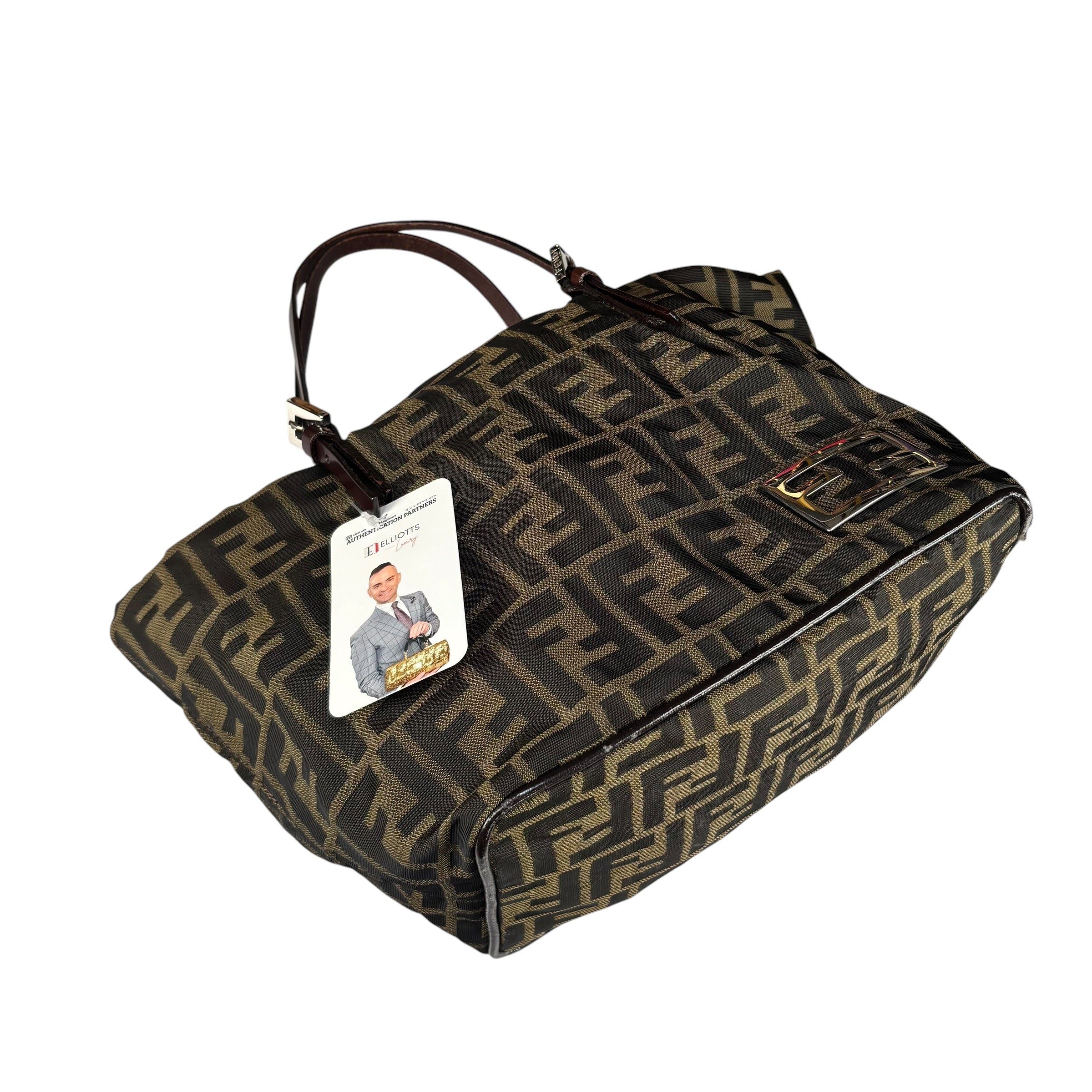 バッグ FENDI zucca totebag y2k archive vintage Fendi Zucca Y2K Canvas Mini Bucket Tote Purse – Elliott's Luxury