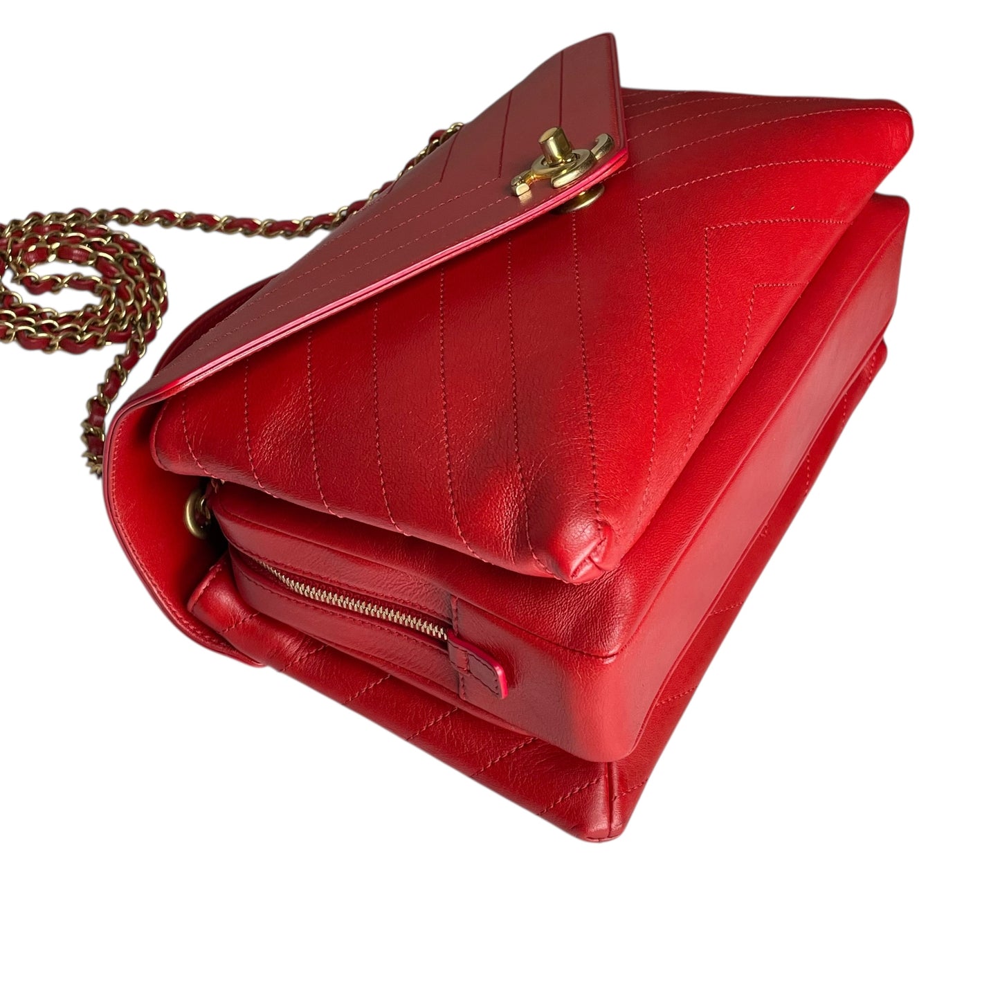 Chanel Paris–Seoul Chevron Envelope Leather Flap Bag – Red – Medium