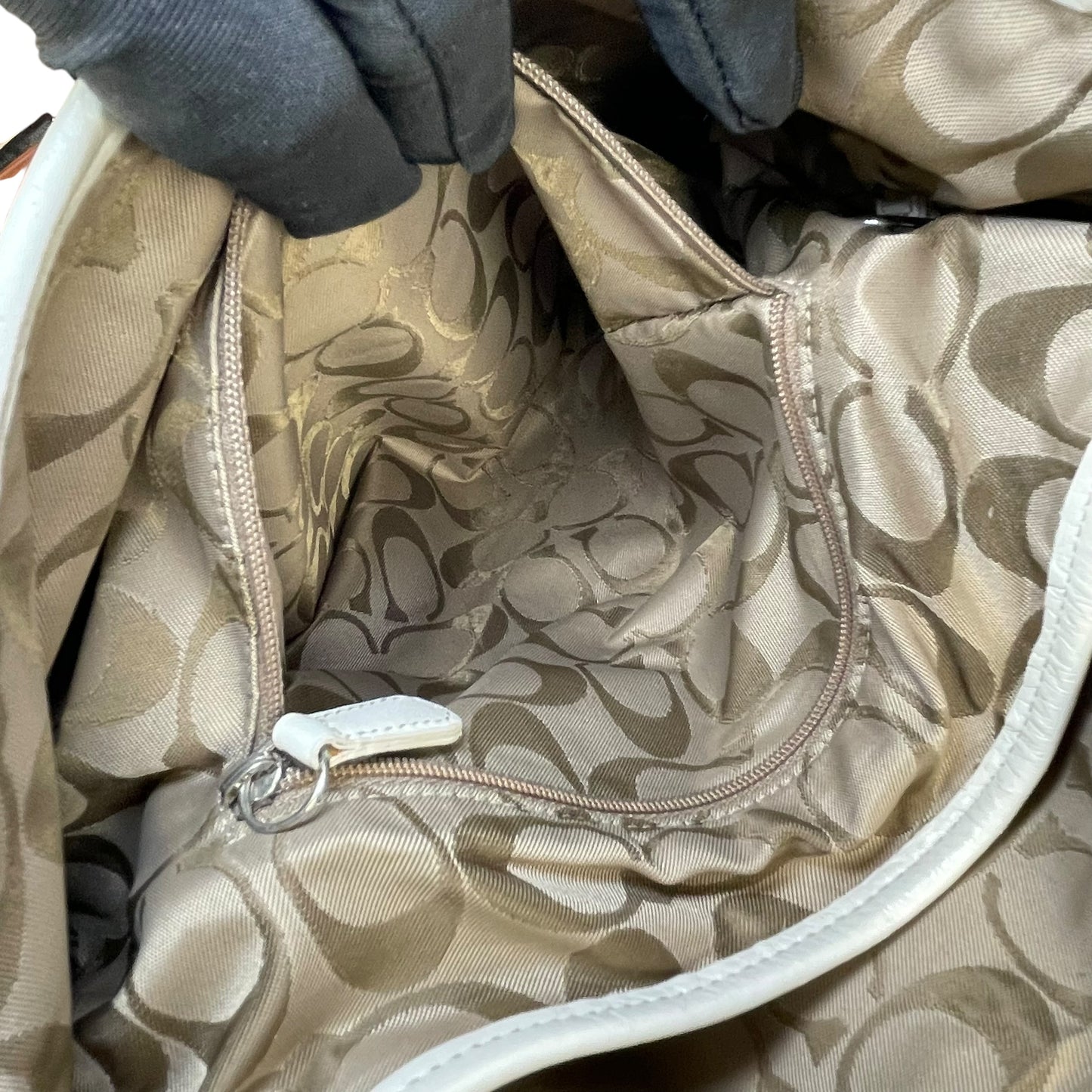 Coach Soho Legacy Leather  Off White Buckle Crossbody Y2K 2-Way Shoulder Purse