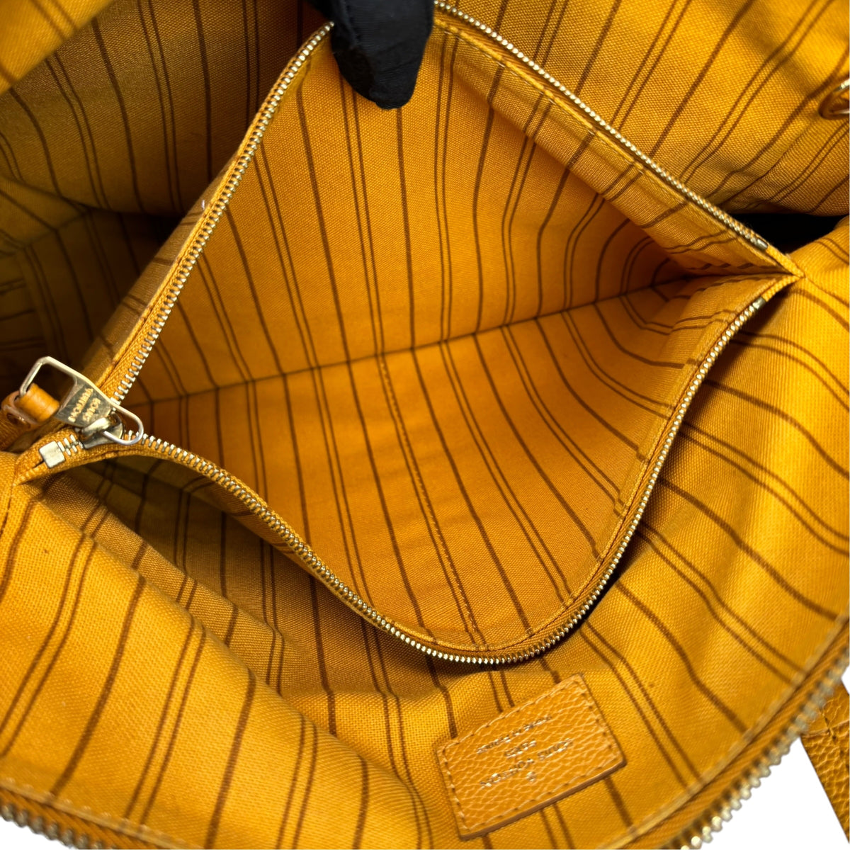 Louis Vuitton Lumineuse Empreinte Mustard Leather Shoulder Tote