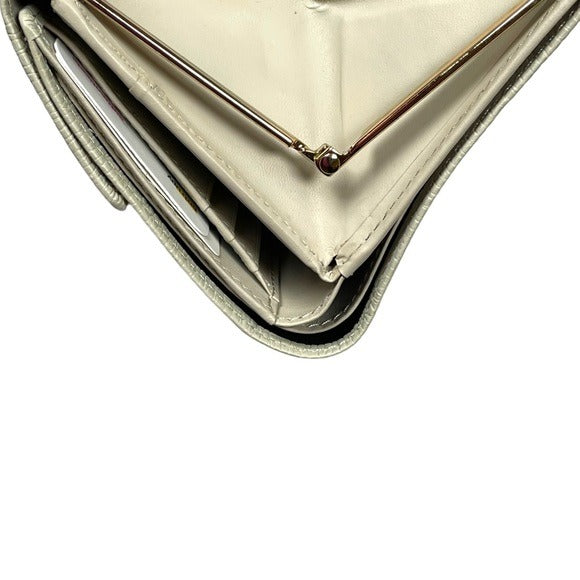 Nina Ricci Leather Kiss-Lock Compact Tri-Fold Wallet Gold-Tone Snappy Wallet